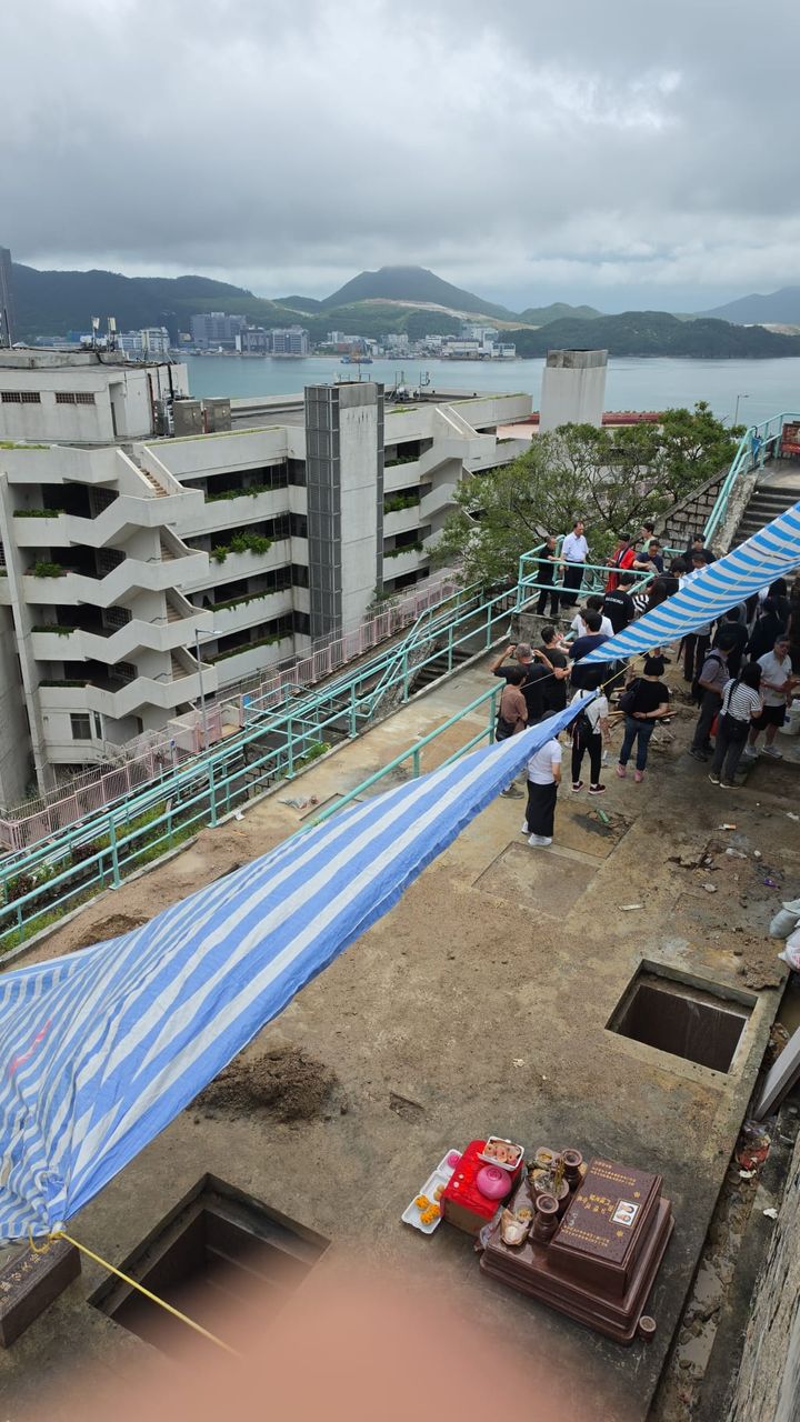 将军澳坟场家族金塔位外貌